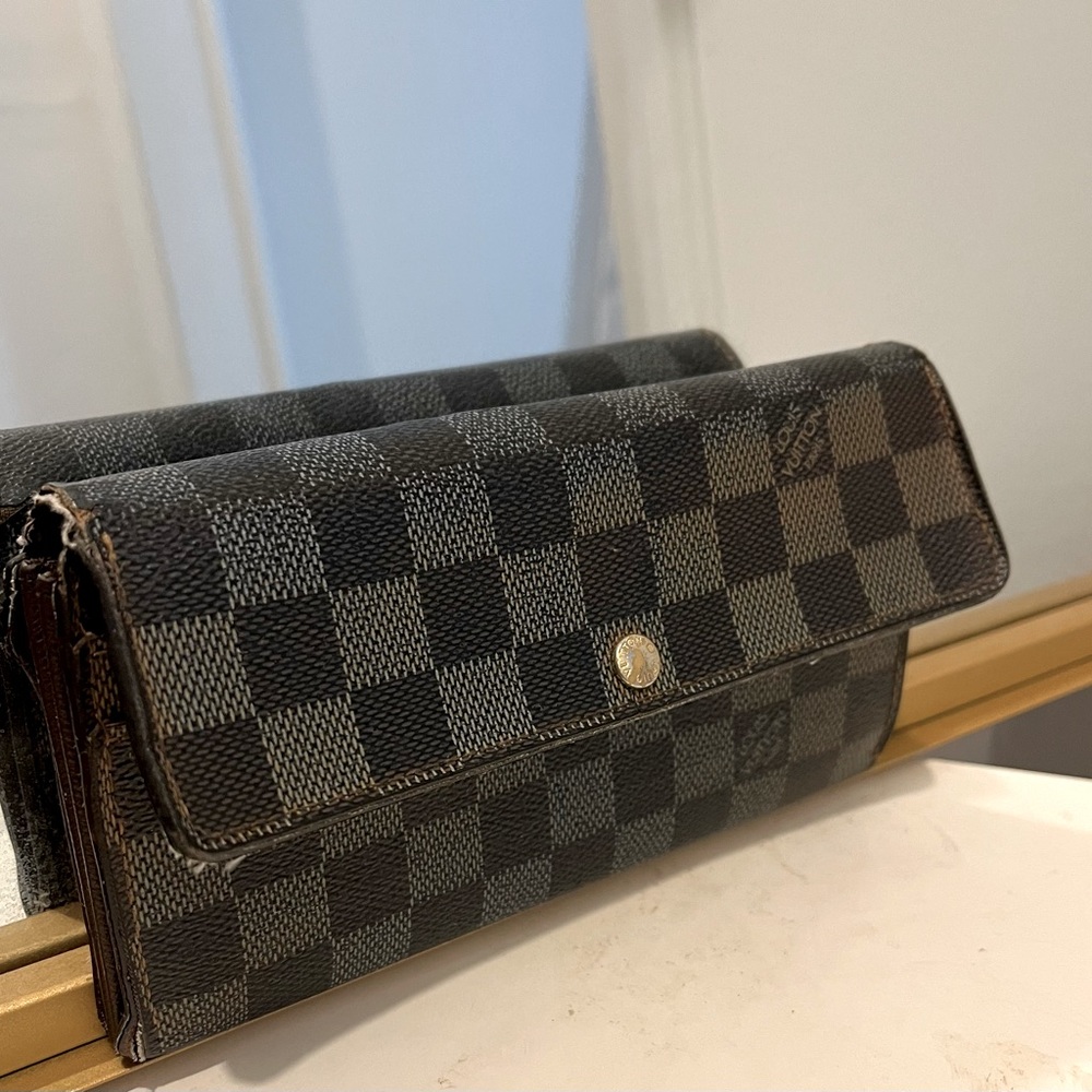 COPY - Louis Vuitton Damien Ebene Wallet authentic